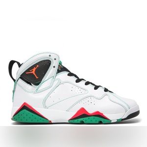 Youth Size 7.5 (Euro Sz 40.5) Jordan 7 Retro GS Sneakers Verde/White/Red/Green